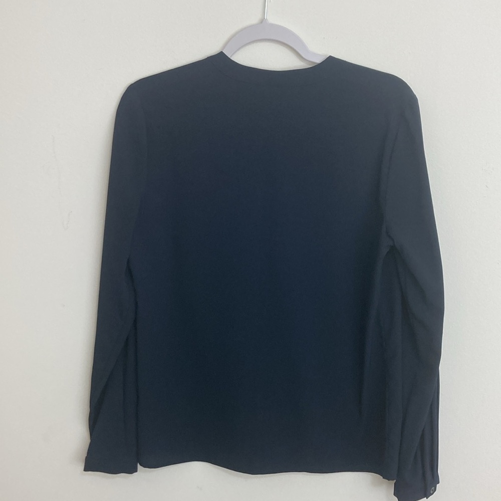 Set of two Talbots Blouses - Picture 5 of 14